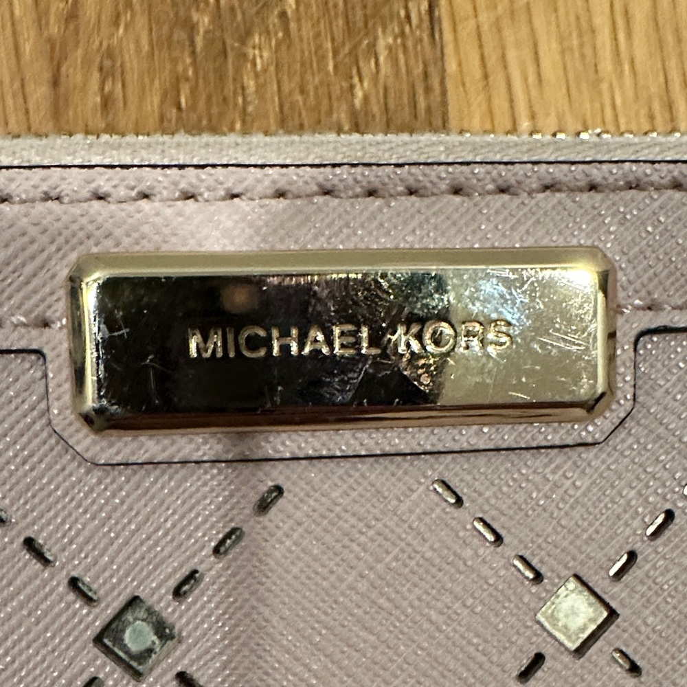 Michael Kors Blush Pink Wristlet Clutch - Picture 16 of 16